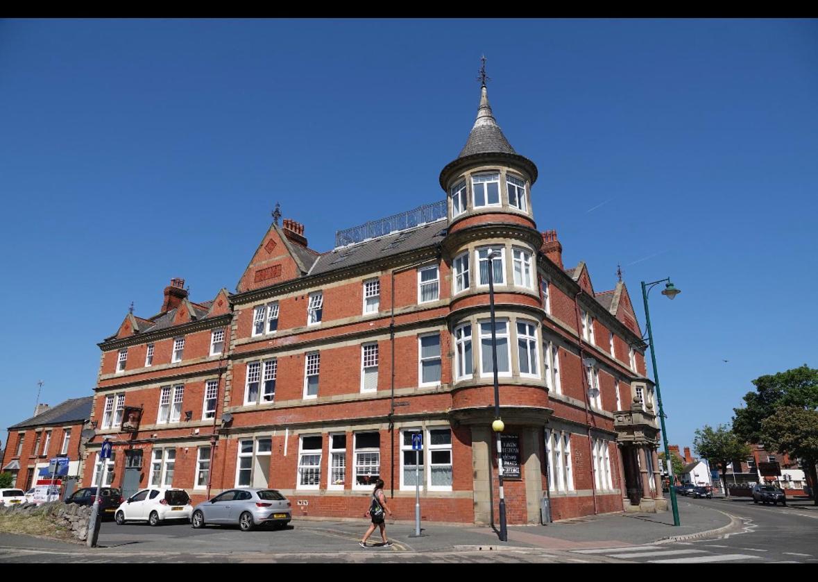 Penthouse Suite, Victoria Apartments Prestatyn Exterior photo